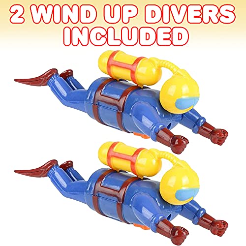 ArtCreativity Wind Up Scuba Diver Toys for Kids, Set of 2, Swimming Water Toys, Fun Bathtub Toys