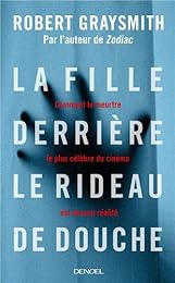 La  fille derrière le rideau de douche