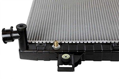 Prime Choice Auto Parts RK830 Aluminum Radiator - Thumbnail 2