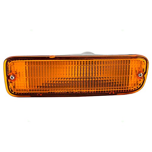 Drivers Signal Front Marker Light Lamp Replacement for Toyota Pickup Truck 8152035110