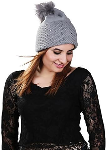 womens large bobble hat