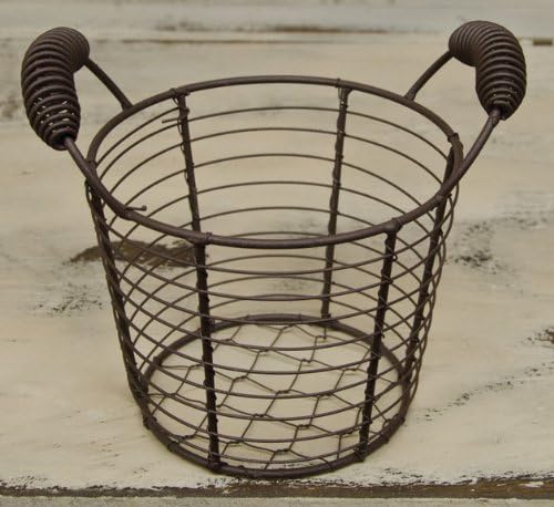 Rusty Chicken Wire Metal Mesh Spring Handle Basket Country Primitive Kitchen Décor