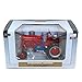 Yifantacy Farmall International Cub with Planter 1/16 by Speccast ZJD1799