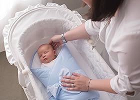 bassinet with built in swaddle