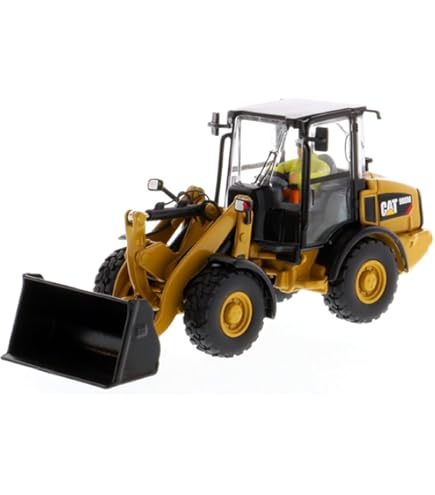 Amazon.com: Diecast Masters 1:32 Scale Caterpillar 910K Wheel