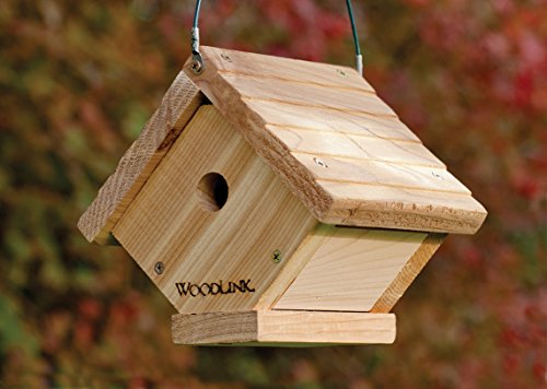 Woodlink Traditional Wren House - Natural Cedar Bird House