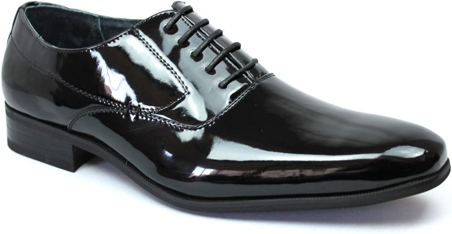 black shiny formal shoes