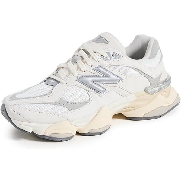 sansanホワイトXS New Balance Women's 530 Shoes | TYLER'S