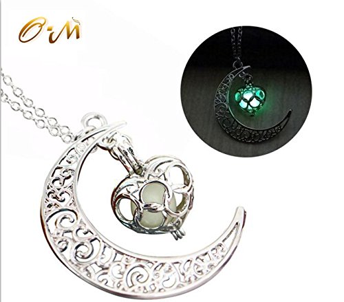 Onairmall glow in the dark moon love heart pendant neck…