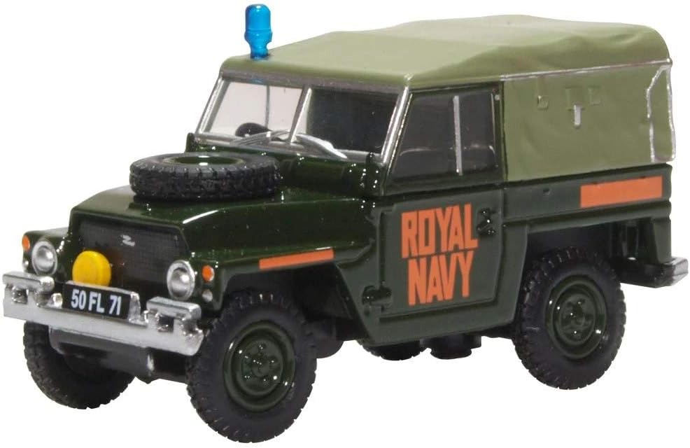 Oxford Diecast 1:76 Royal Navy Land Rover Lightweight Collectable model 76LRL009, Green