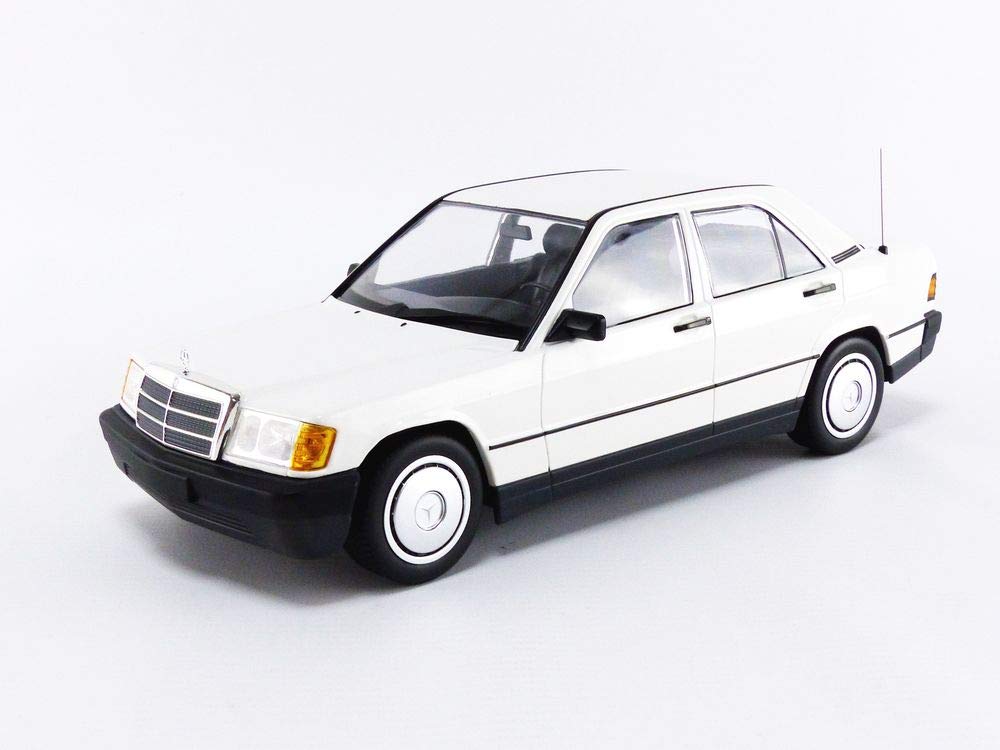 Minichamps 155037002 Collectible Miniature Car