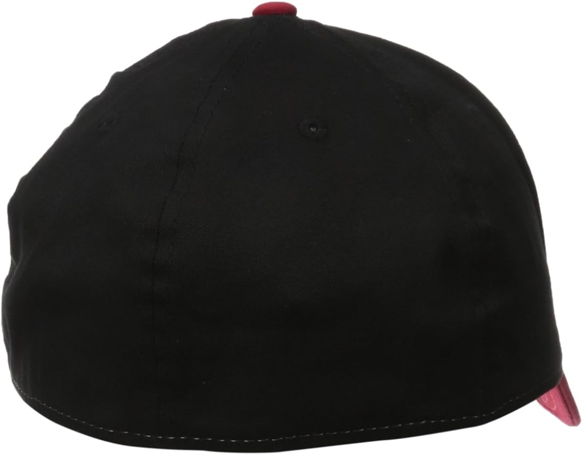 Oakley Men's Tinfoil Cap: Clothing