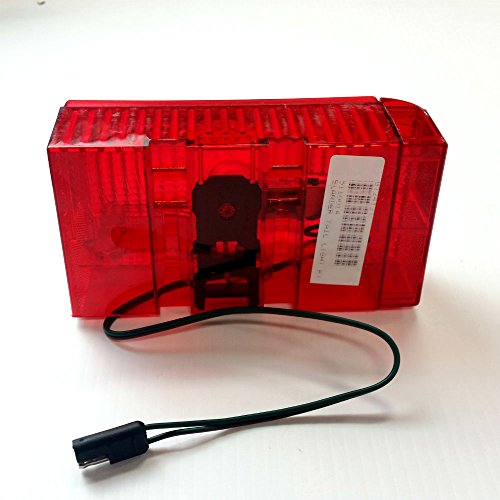 Sporting Goods Shorelander 5110014 Right Side Tail Light Curved Inside