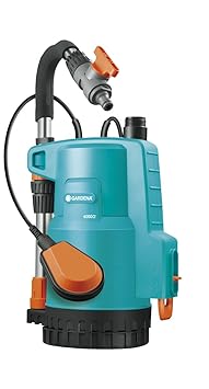 GARDENA Regenfasspumpe Classic 4000/2: Tauchpumpe mit Trockenlaufsicherung, bis zu 4000 l/h Fördermenge, stromsparend, kurze 