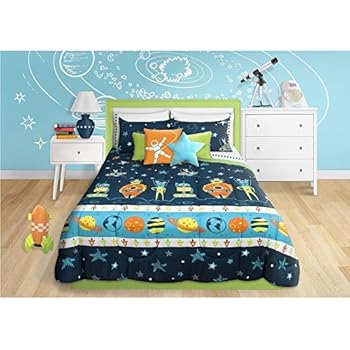 Amazon.com: dream FACTORY Outer Space Satellites Boys