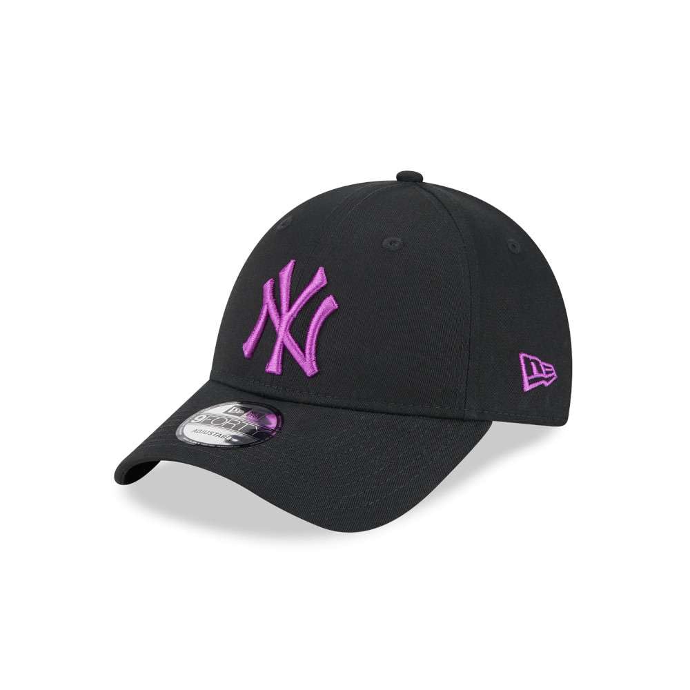 New Era New York Yankees MLB League Essential Black Purple 9Forty Adjustable Cap - One-Size