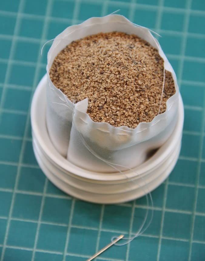 Crushed Walnut Shells - Pin Cushion Filler - 500 grams or 1 Kilo (UK Seller, Craft and Design UK) (500 grams)