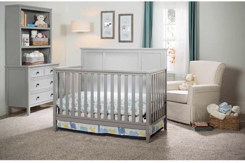 Brand New Delta Epic 4-in-1 Convertible Baby Crib Toddler Day Bed