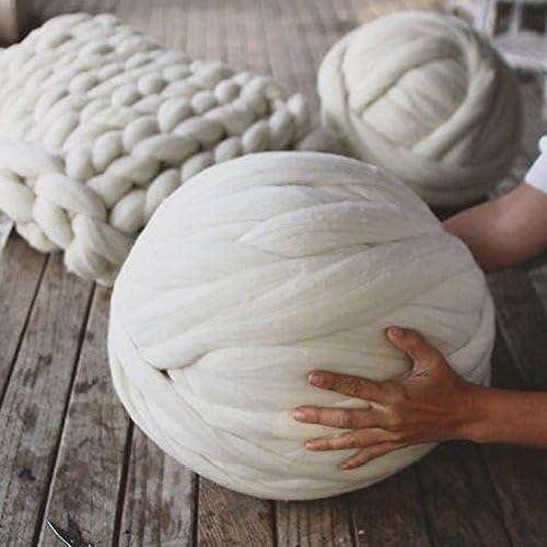 Big Chunky Yarn Chunky Wool Thick Yarn Extreme Arm Knitting Giant Wool Knit Blanket Throw Super Bulky Yarn for Hand Knitting Crochet,DIY Gifts-White