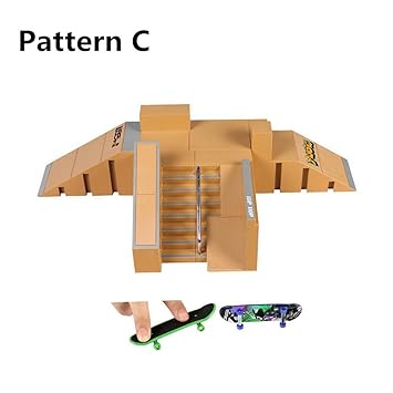 pista monopatin dedos