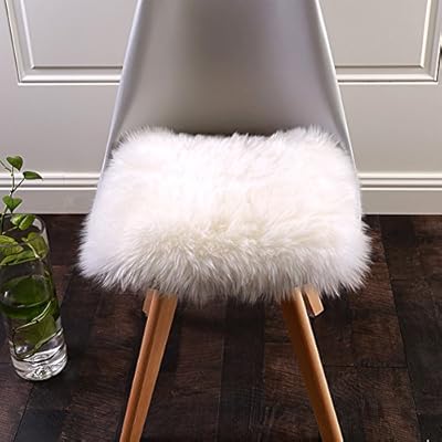 Amazon Com Softlife Square Faux Fur Sheepskin Chair Cover Seat Cushion Pad Super Soft Area Rugs For Living Bedroom Sofa 1 6ft X 1 6ft White Home Kitchen