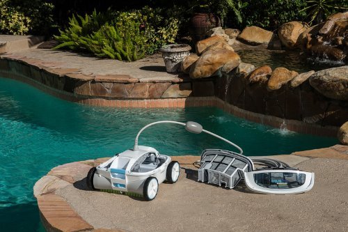 Aquabot ABREEZ4 X-Large Breeze with Scrubbers Robotic Pool Cleaner for Above-Ground and In-Ground Pools (Certified Refurbished)