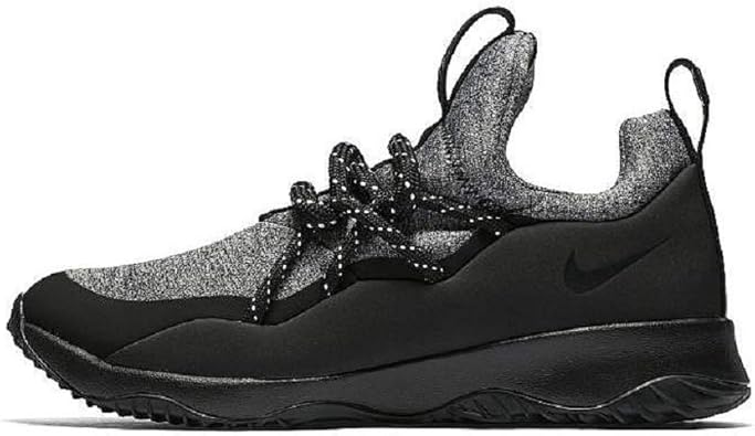 black nike shoes womens amazon