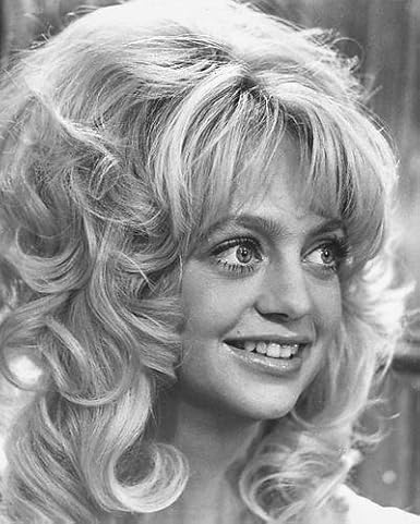 Amazon Com Goldie Hawn Smiling Facial Portrait 16x20 Poster Entertainment Collectibles