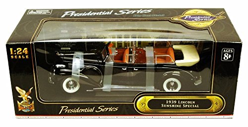 1939 Ford Lincoln Sunshine Special Convertible Limousine w/ Flags - Road Signature 24088 - 1/24 Scale Diecast Model Car