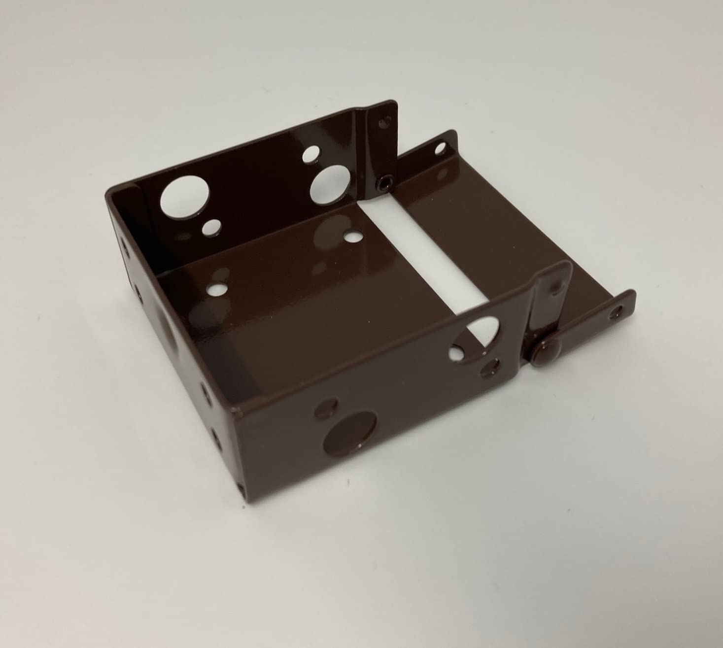 Pair of Square Type Box Brackets for 50mm Venetian/Wood Blind (VN1022) (Dark Brown)