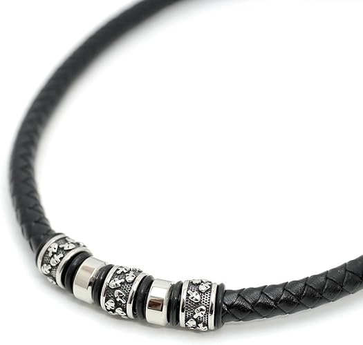 Amazon シルバーワン ゴースト スカル 黒レザー チョーカー メンズ On マグネットロック 本革 ブラック 幅8mm 長さ45cm 首輪 ブレスレット 通販