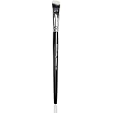 Nascita Pro Plus Curved Concealer Brush
