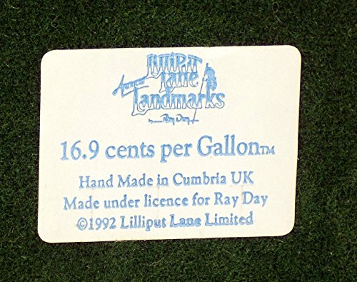 Lilliput Lane ** 16.9 Cents Per Gallon ** LL037