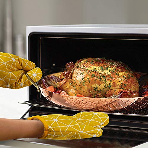 IEIK Oven Mitts and Potholders, Kitchen Mitts and Pot Holders with Recycled Cotton Non-Slip Cooking Gloves for BBQ Cooking Baking Grilling, Set of 4 (Yellow)