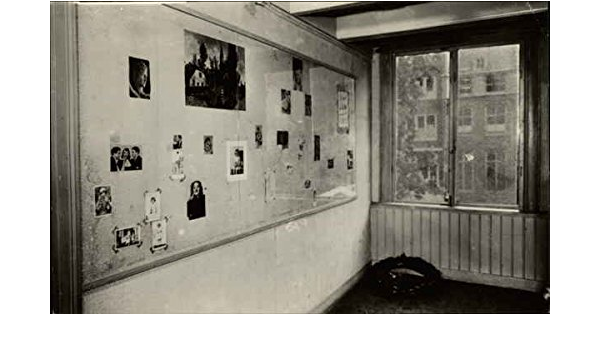 Anne Frank Huis Prinsengracht 263 Amsterdam Netherlands Original Vintage Postcard At Amazon S Entertainment Collectibles Store Anne Frank Huis Prinsengracht 263 Amsterdam Netherlands Original Vintage Postcard At Amazon S Entertainment Collectibles Store