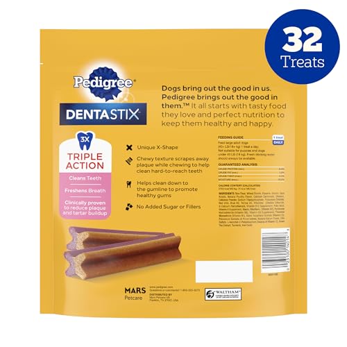 PEDIGREE DENTASTIX DOG DENTAL TREATS, DUAL FLAVOR LARGE BREED DOG TREATS, BACON & CHICKEN FLAVOR, 1.47 LB. BAG (32 TREATS TOTAL)