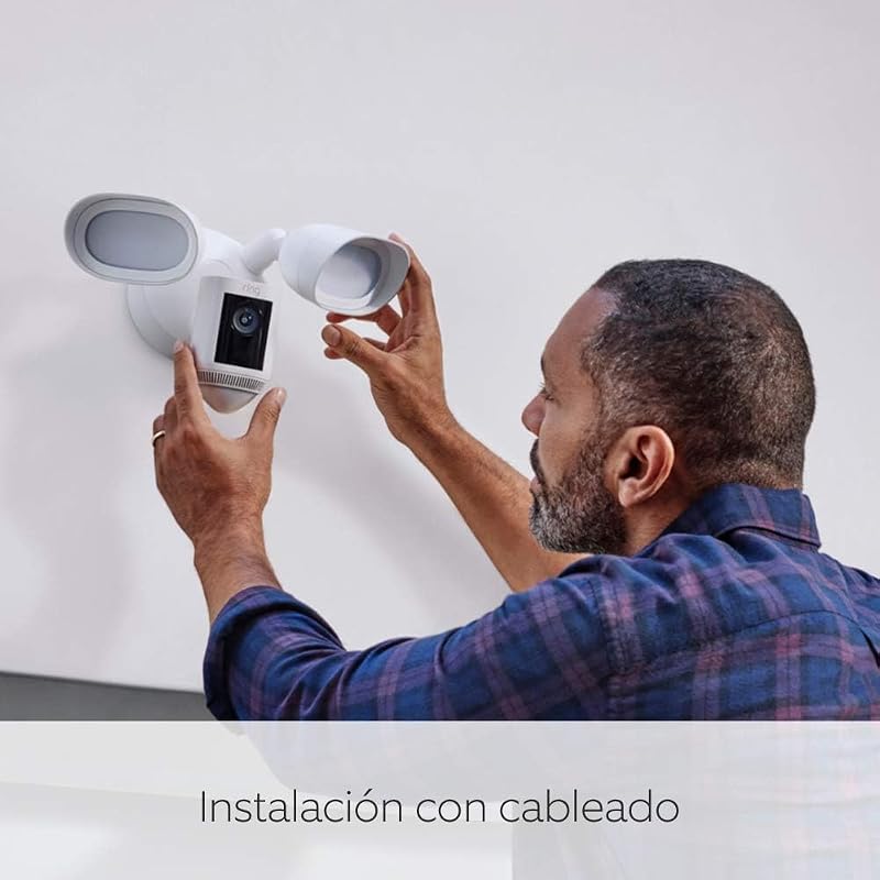 Ring camera pro com holofotes com fio (floodlight cam wired pro) | câmera de vigilância externa com vídeo hdr 1080p, detecção de movimento 3d, vista panorâmica e sirene | ring protect 30 dias grátis