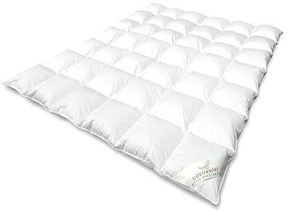 Klosterdorf Bettenmanufaktur Premium Winterdecke ''grazil'' | 220x240 cm | 1560 Gramm | WARM | Handarbeit aus Deutschland | B