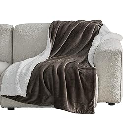 Bedsure Sherpa Fleece Throw Blanket Twin Size for