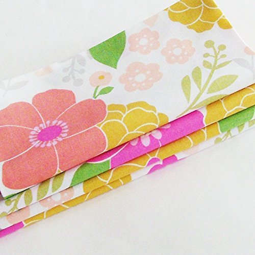 Amazoncom Retro 1970s Flowers Cotton Napkins Set Of 4 - 