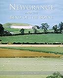 Newgrange and the Bend of the Boyne (Irish Rural Landscapes) by Geraldine Stout