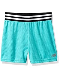 Short deportivo New Balance para niña