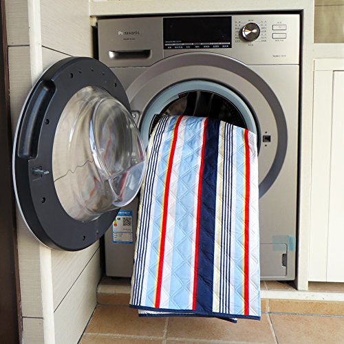 Yodo Extra Large Picnic Blanket Tote 79" x 79", Machine Washable for Family Outdoor Camping