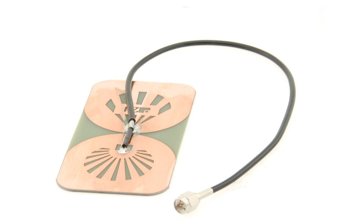 Alda PQ Antenna for use with printed circuit boards for 2G (GSM), 3G (UMTS), 4G (LTE), WIFI / BLUETOOTH with SMA/M plug 2.14 dBi gain