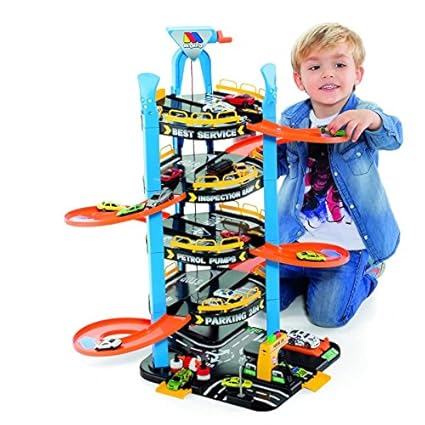 MOLTO - Parkgarage mit 5 Ebenen