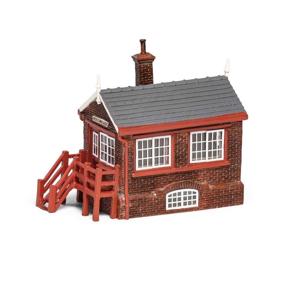 Hornby R7234 Hogsmeade Station Signal Box Resin Building, Multi Colour