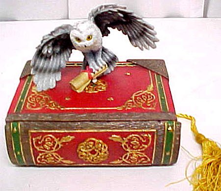 Private Label Resin Decorative Boxes Nemesis Now Messenger Of Magic Owl Trinket Box 5.75 X 3.75 X 3.75 Inches Red