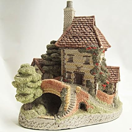 David Winter Toll Keepers Cottage Amazon Co Uk Kitchen Home