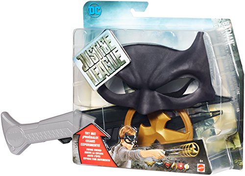 DC Justice League Batman Weapons Pack