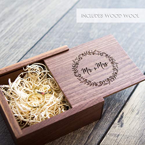 Square Ring bearer Box filled with wood wool"Mr & Mrs" (Engagement Proposal Ring Box - Ring Bearer Box - Jewelry Storage Box - Photo Prop)
